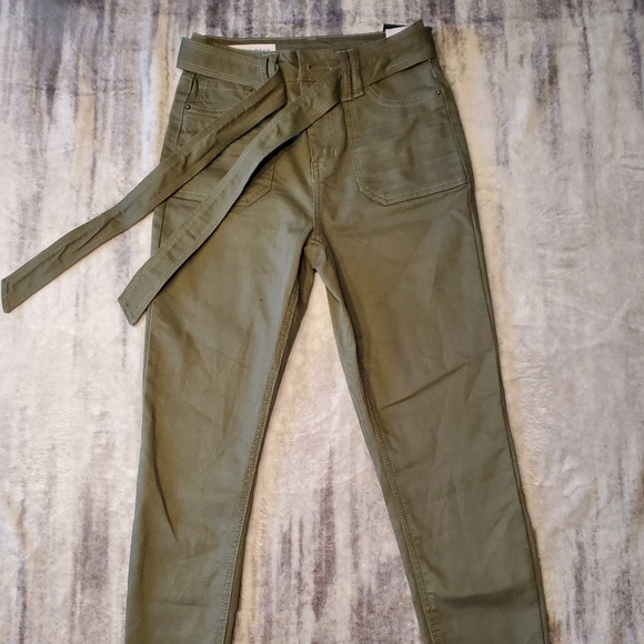 Vanilla Star Denim - NWT green belted jeans